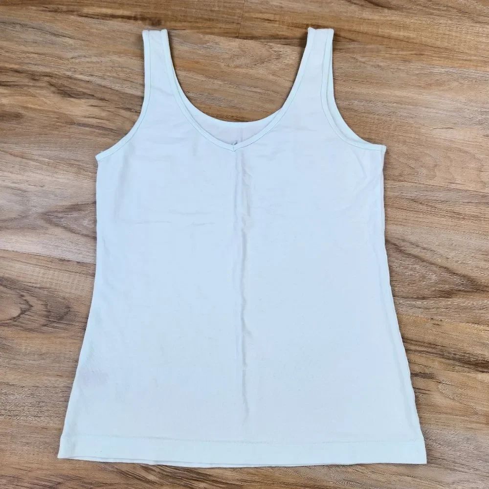 ☔️🔺️Felina Mint Green Reversible Fitted Sleeveless Top Large